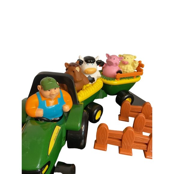 John Deere Old MacDonald Push Tractor with Farmer and Animals Musical - Picture 3 of 6